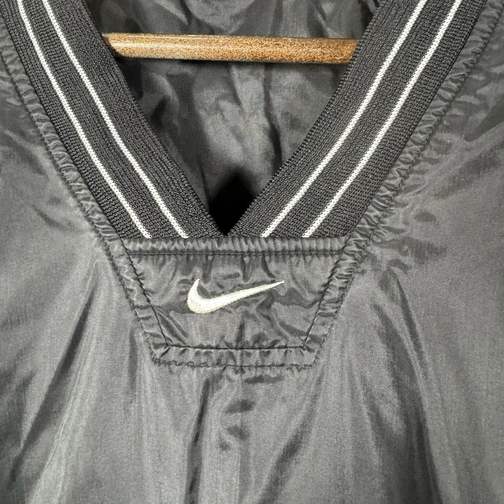 Nike Pullover Windbreaker Jacket Men's Large Black V Neck Vintage 90s Unisex